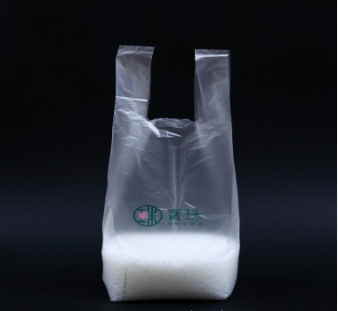 我們經常使用的塑料背心是什么？